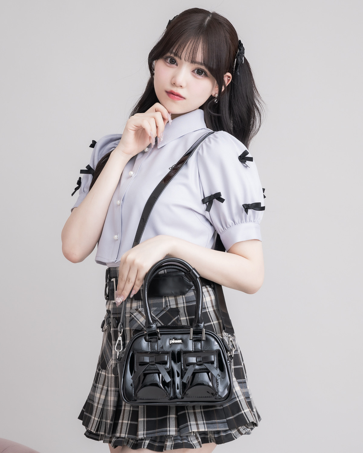 カラー:ブラック