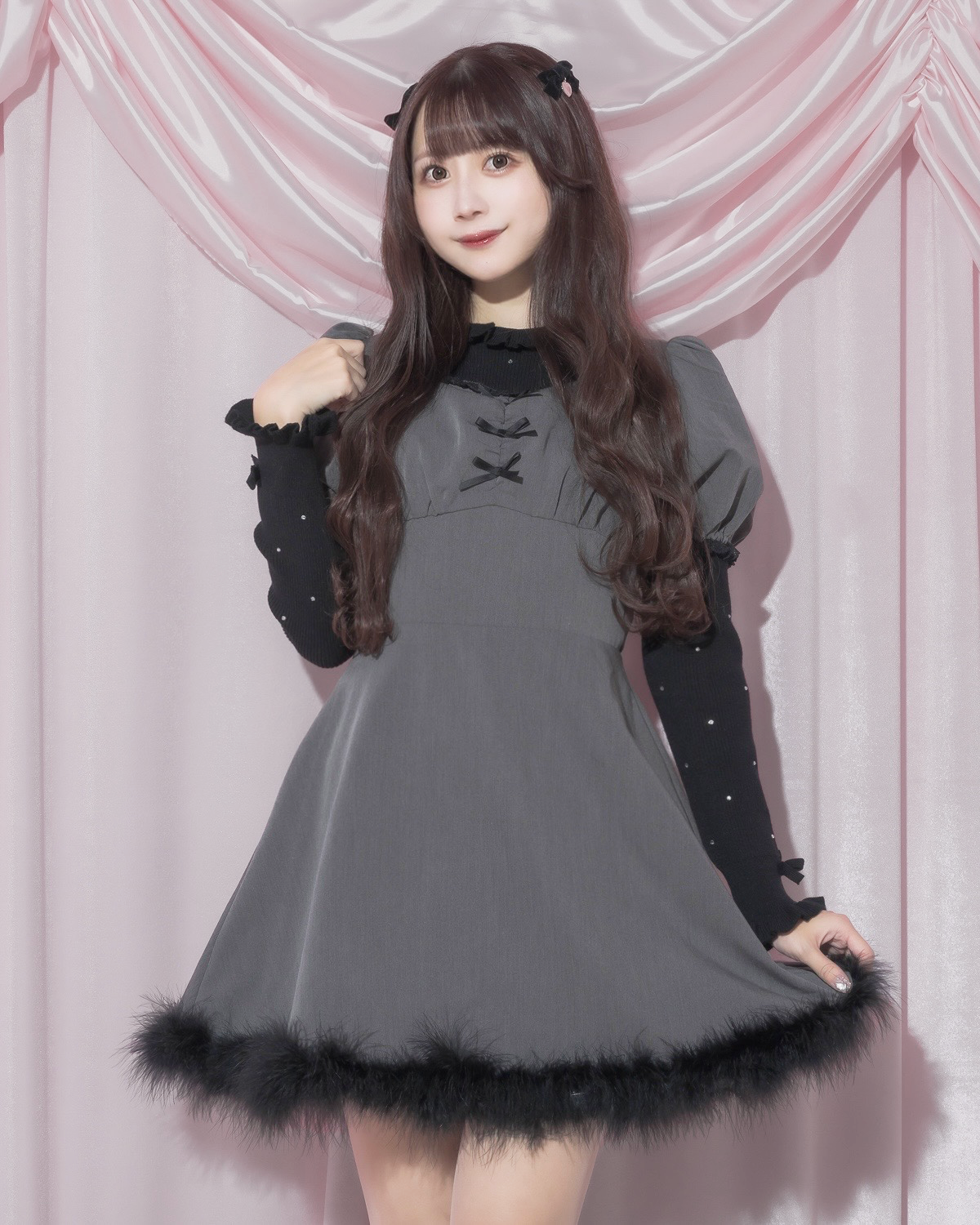 モデル身長:159cm/着用カラー:ブラック