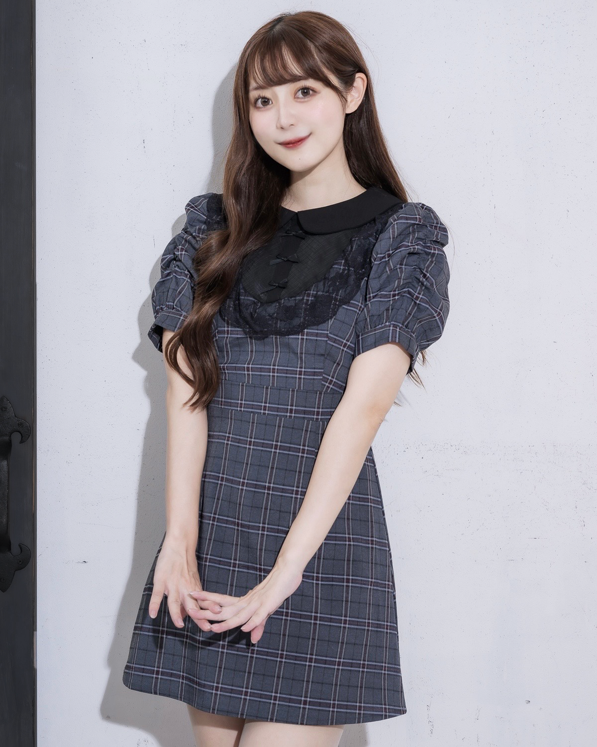 モデル身長:159cm/着用カラー:グレーチェック