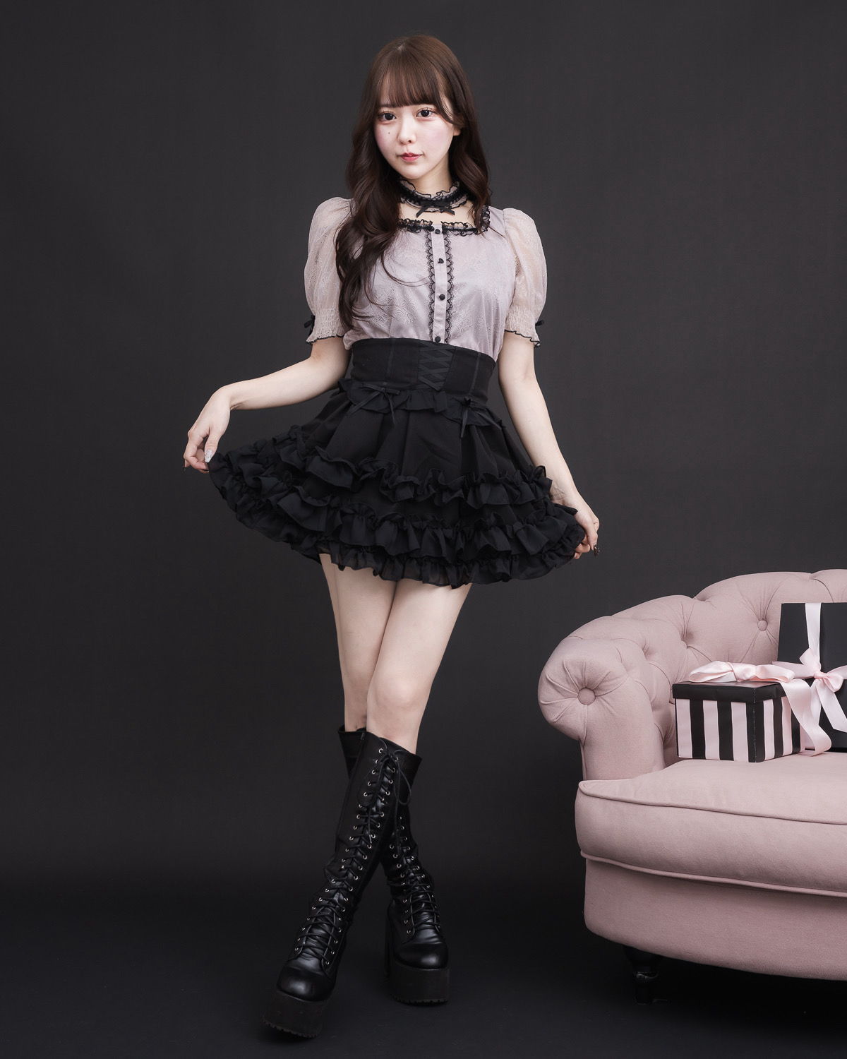 モデル身長：157cm/着用カラー：ブラック
