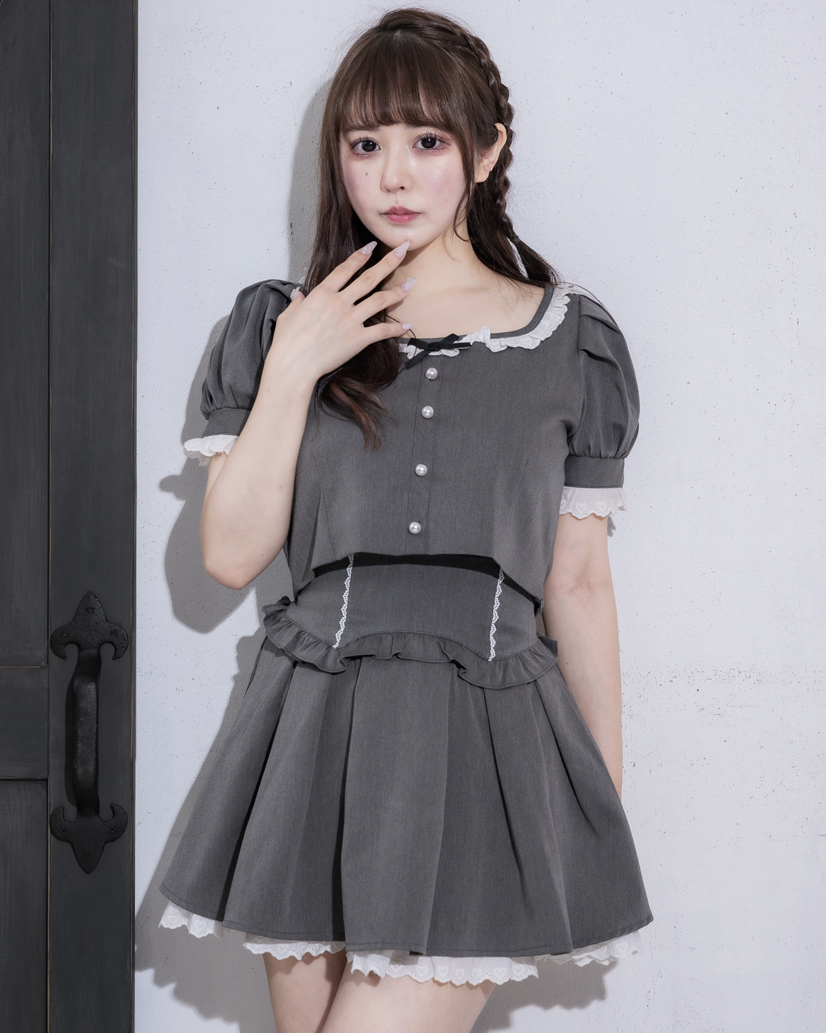 コットンフリルコルセットドーリースカート – pium コットンフリルコルセットドーリースカート – pium