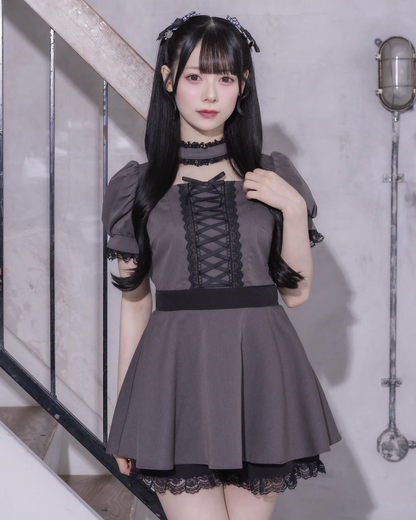 モデル身長：155cm/着用カラー : チャコール