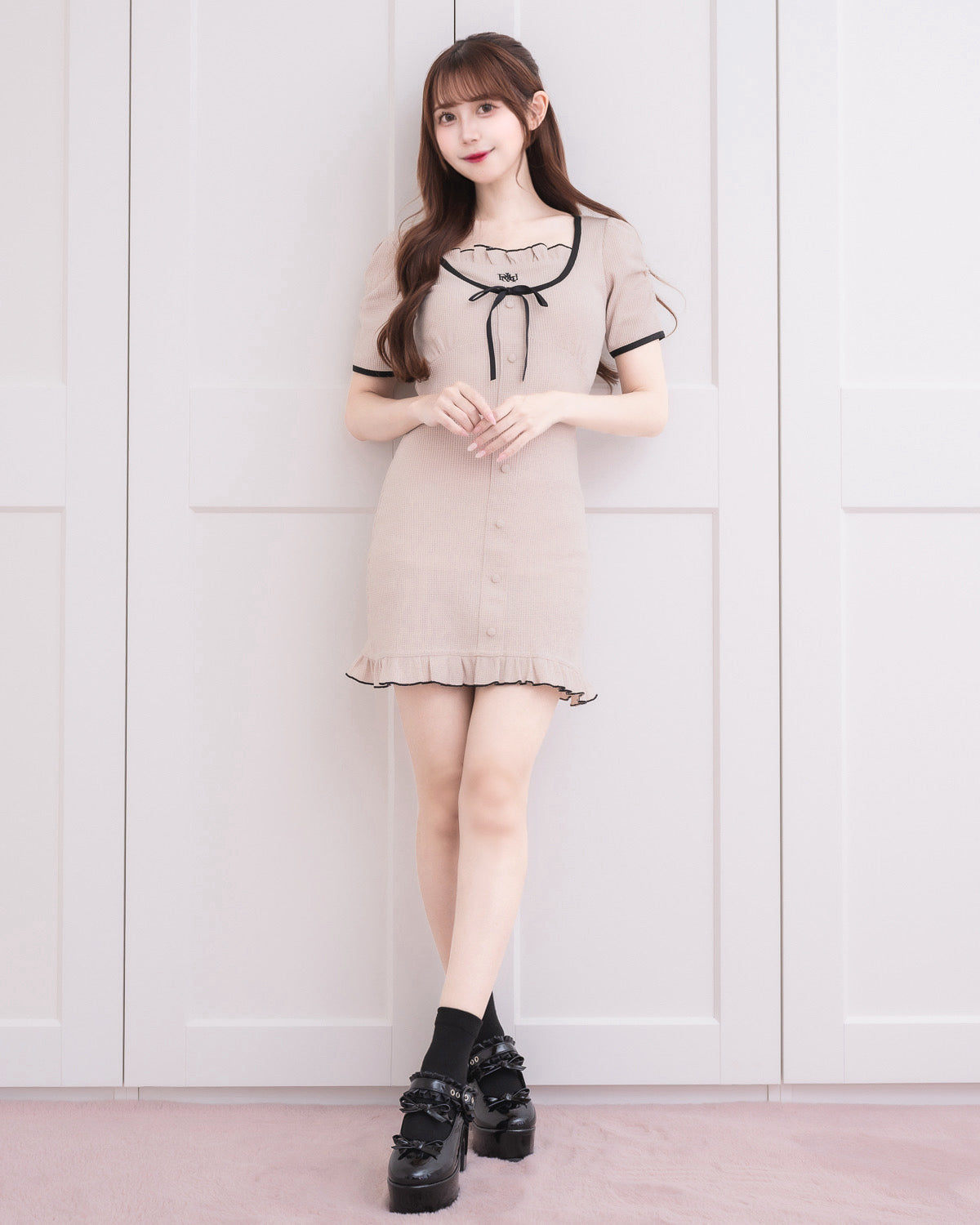 モデル身長:159cm/着用カラー:グレージュ