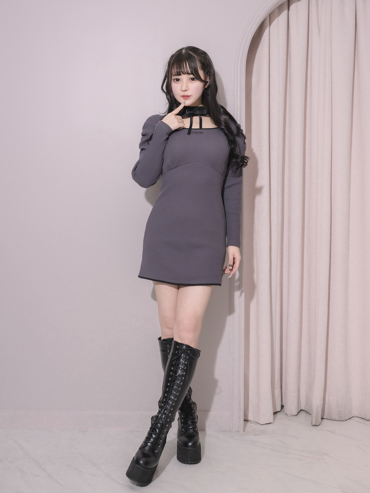 モデル身長:157cm/着用カラー:チャコール