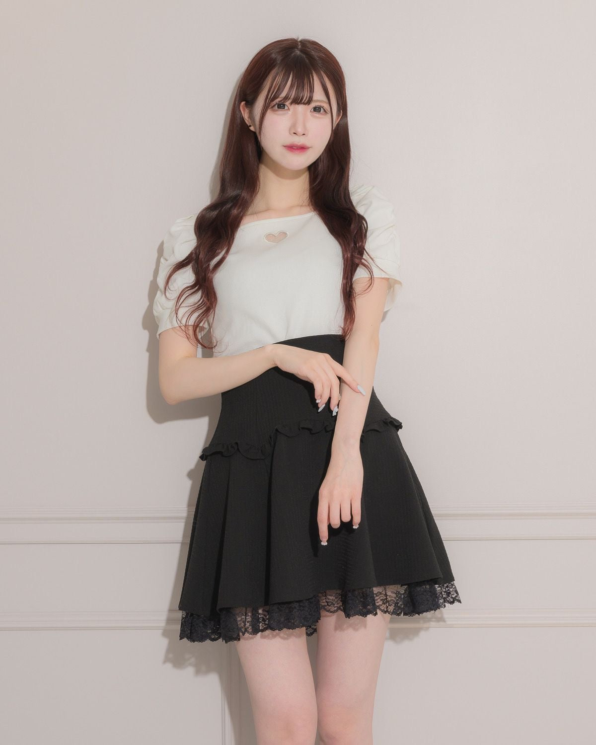 ハート開きギャザースリーブカットソー