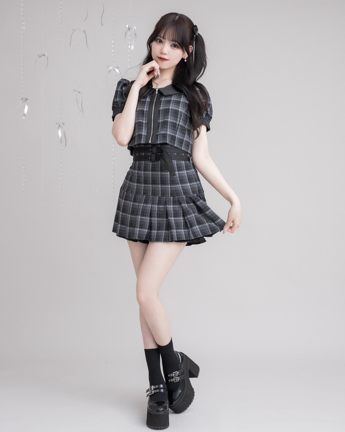 モデル身長:163cm/着用カラー:ブラックチェック