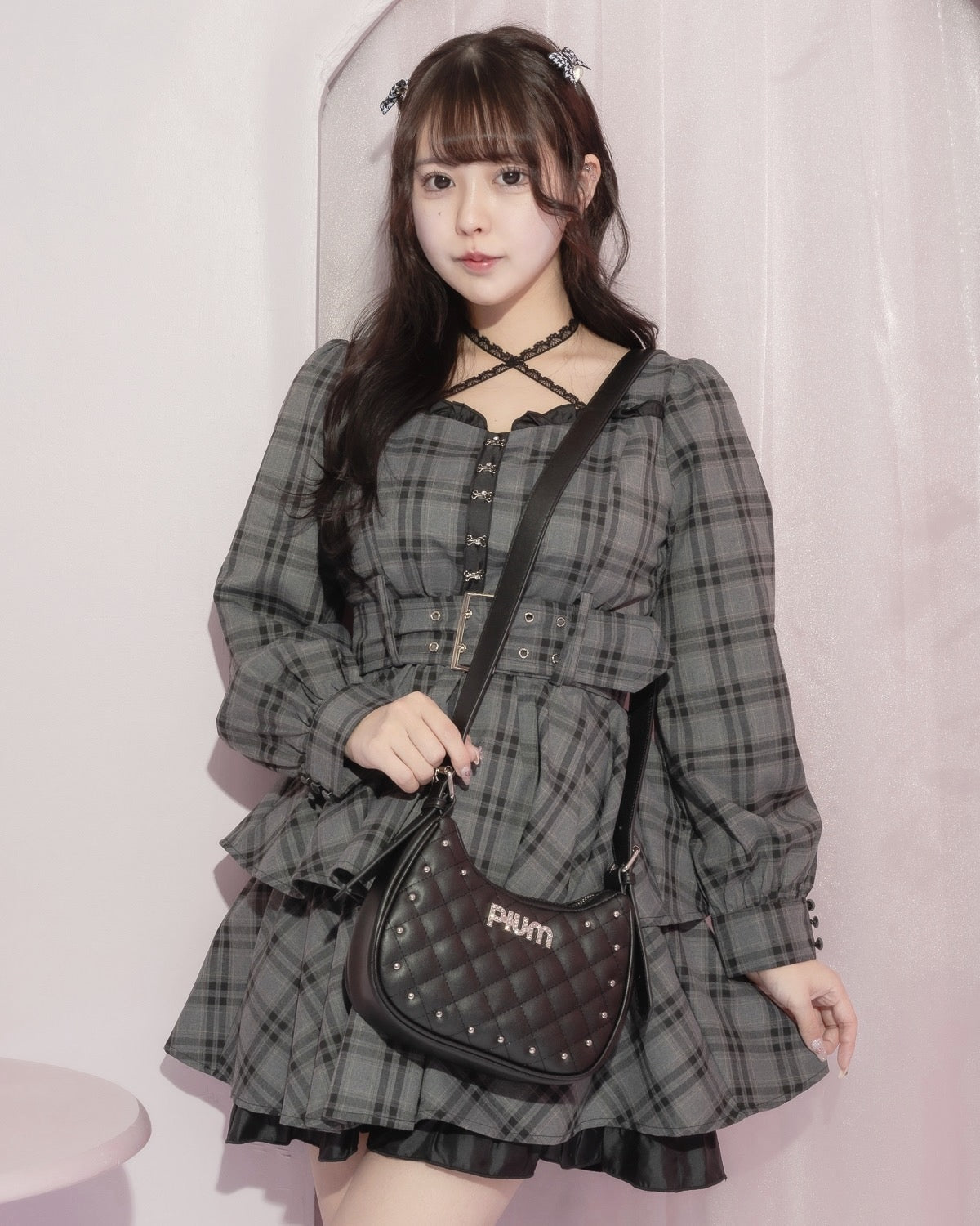 カラー:ブラック