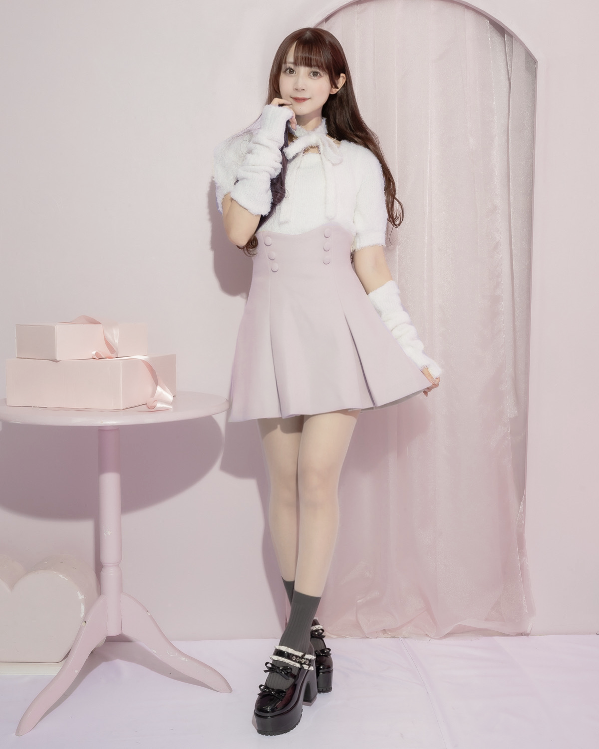 モデル身長:159cm/着用カラー:ホワイト