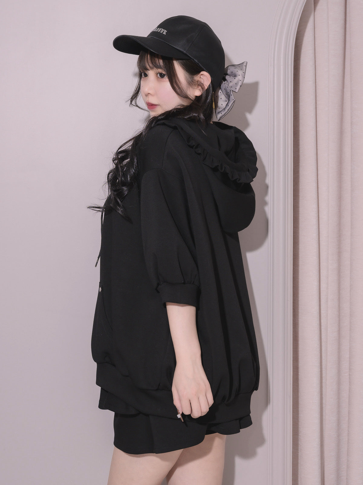 カラー:ブラック×ピンク