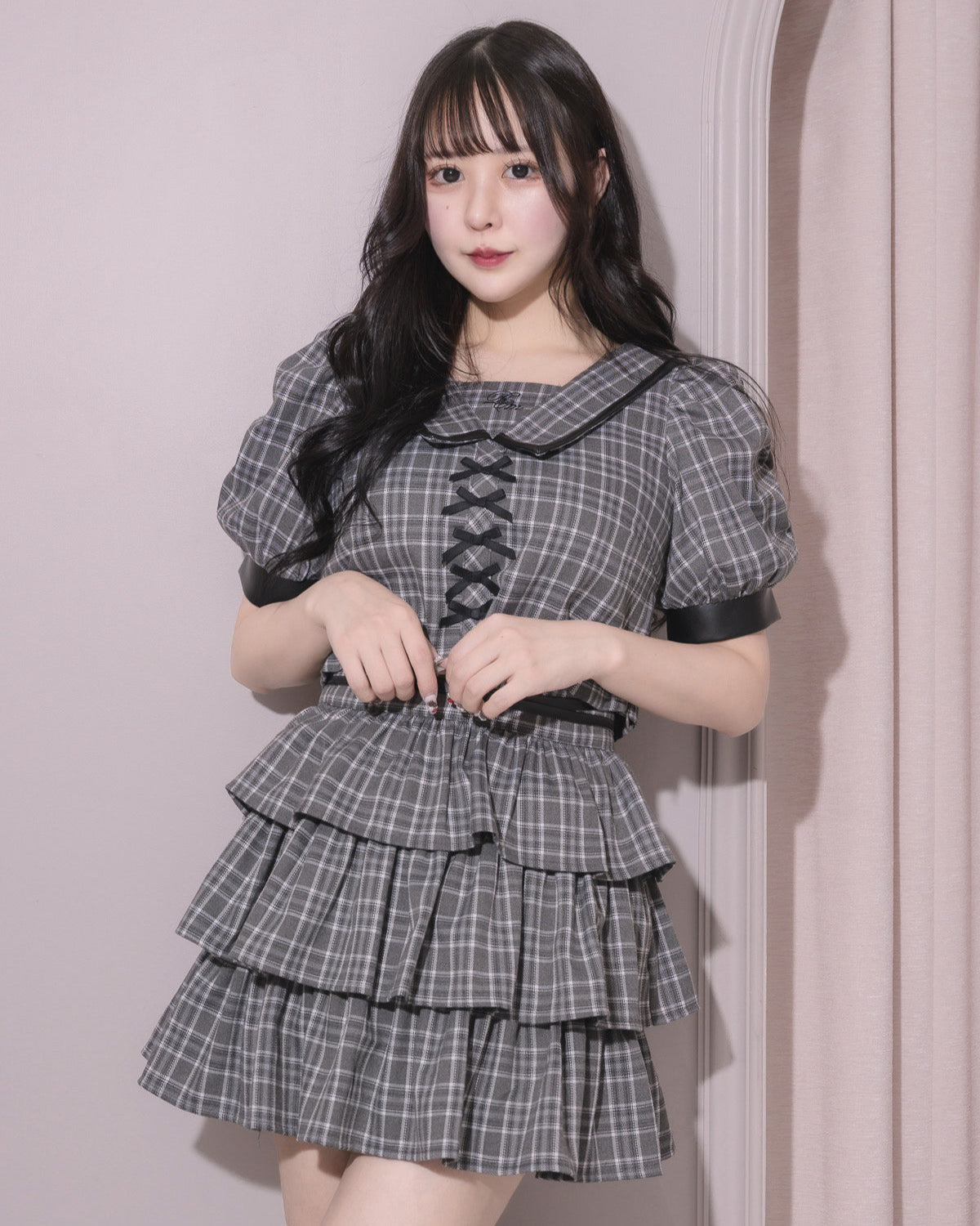 モデル身長:157cm/着用カラー:グレーチェック