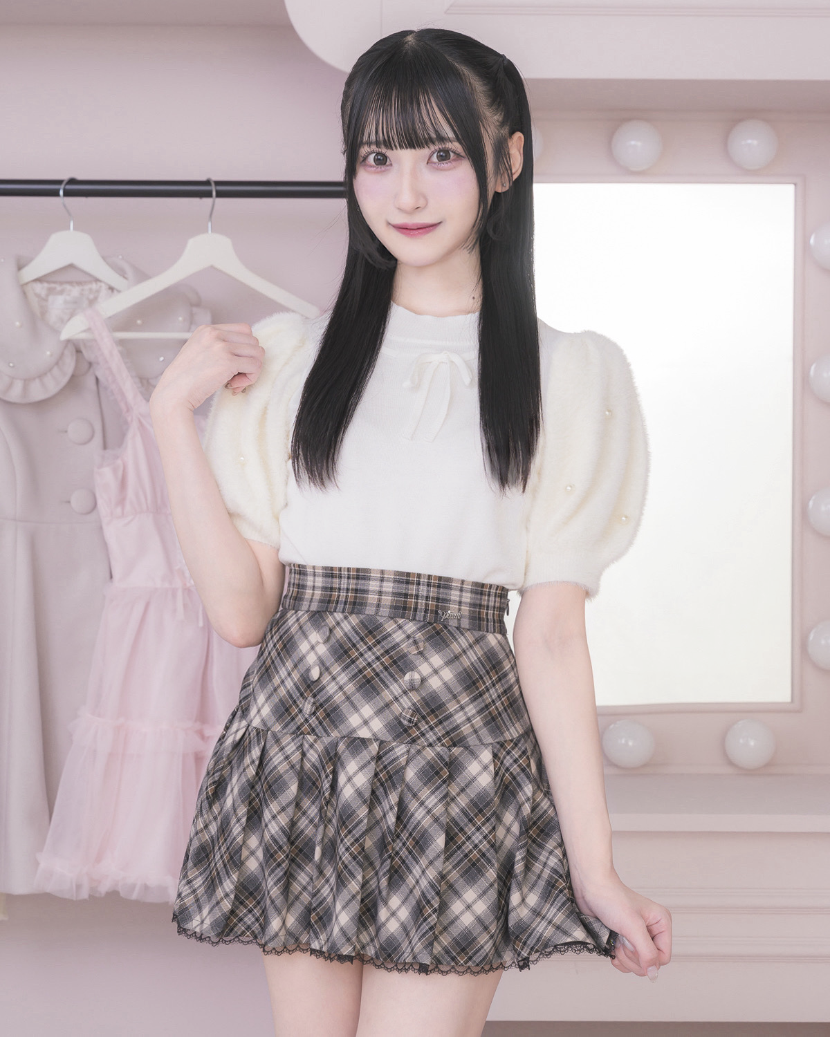 モデル身長:157cm/着用カラー:ホワイト