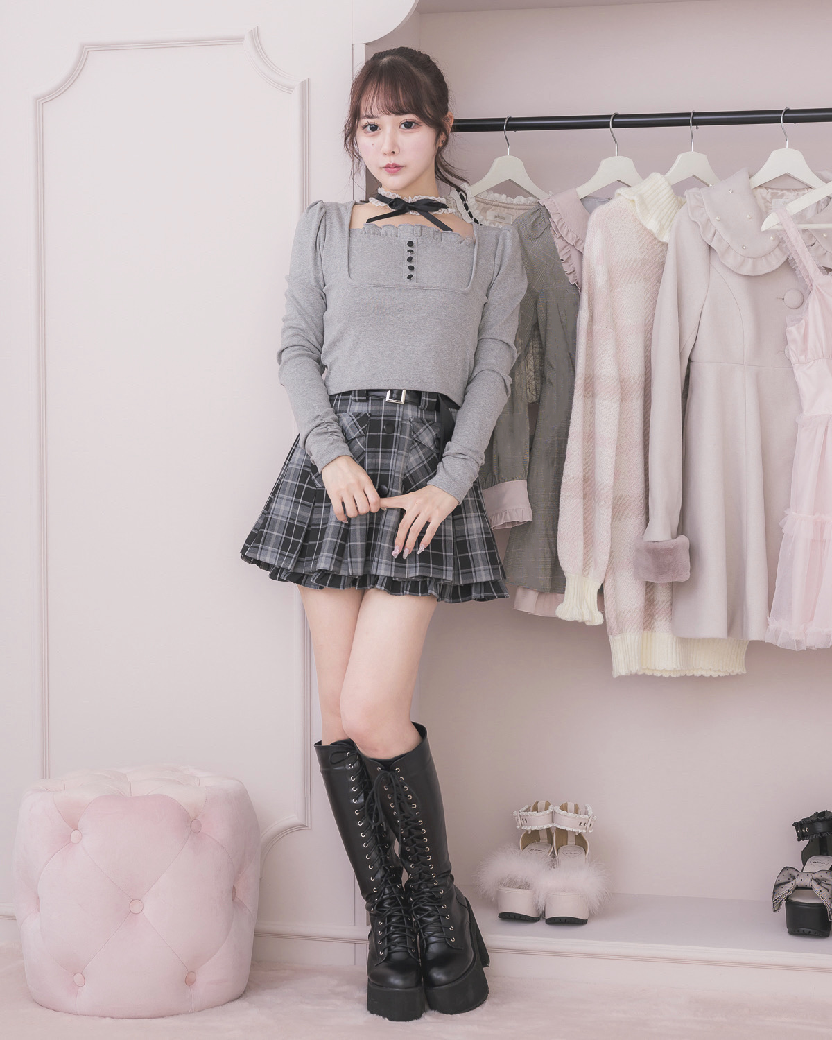 モデル身長:157cm/着用カラー:ブラックチェック