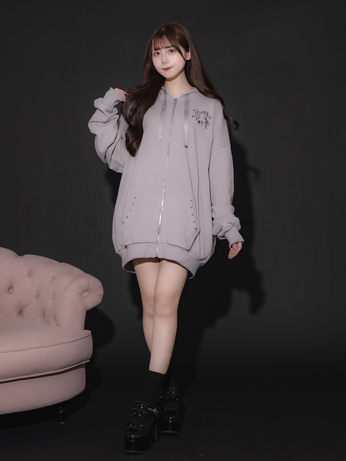 モデル身長:159cm/着用カラー:ブルーグレー