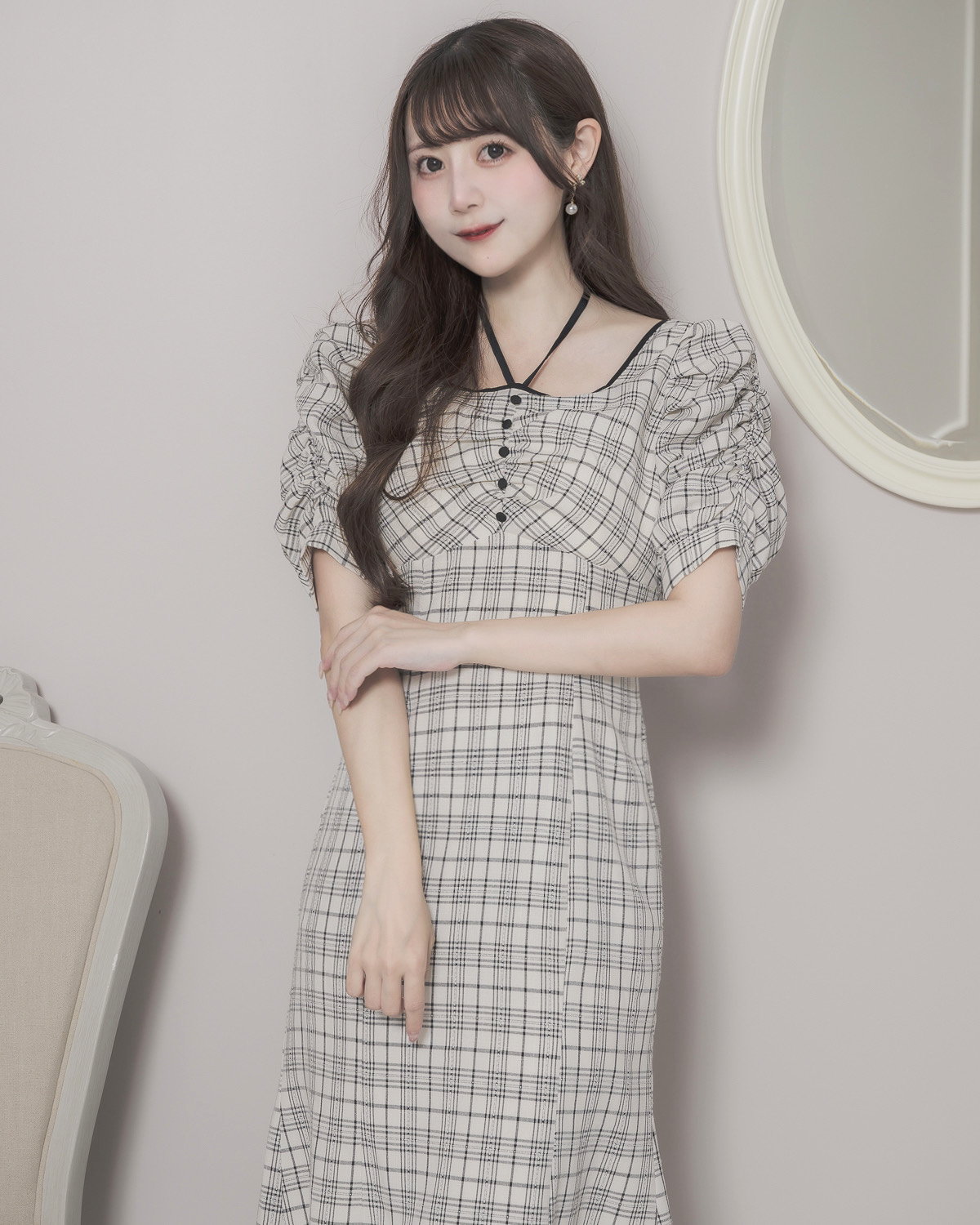 モデル身長:159cm/着用カラー:ホワイトチェック