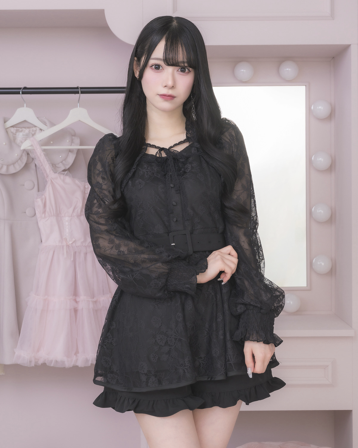 モデル身長:155cm/着用カラー:ブラック