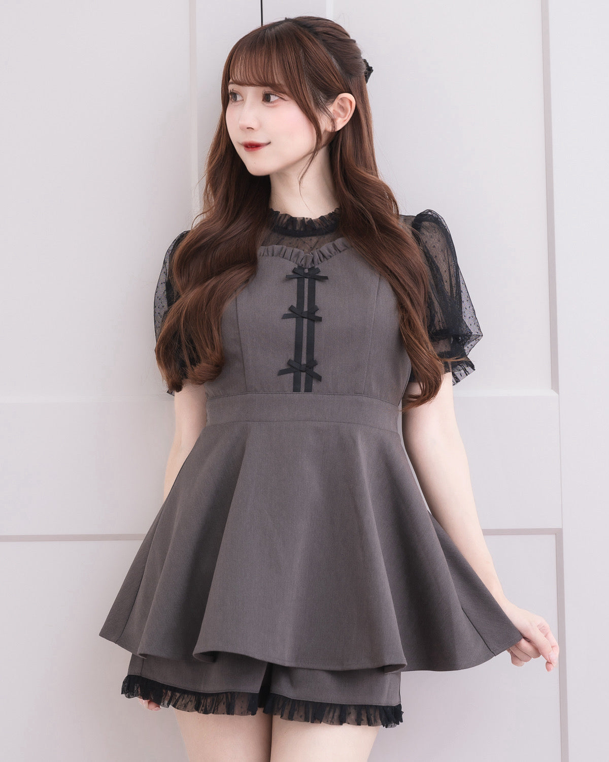 モデル身長:159cm/着用カラー:チャコール