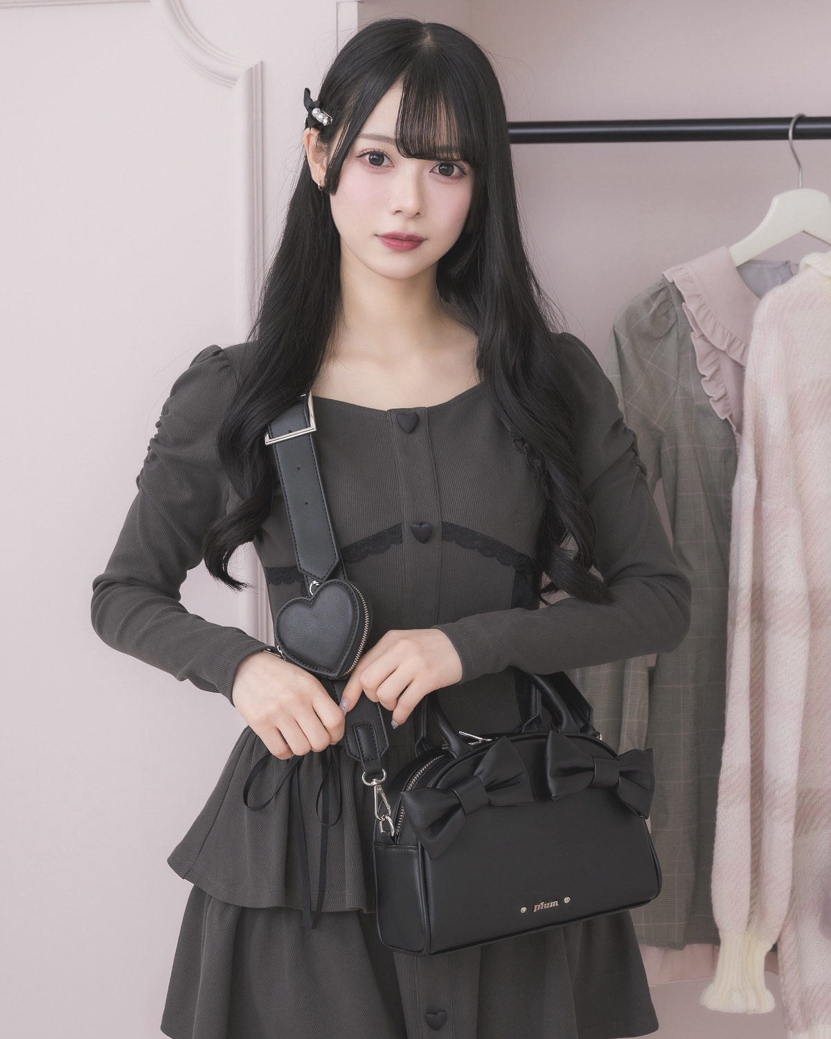 カラー:ブラック