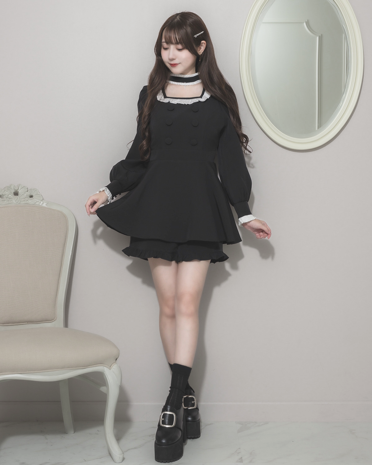 モデル身長:159cm/着用カラー:ブラック