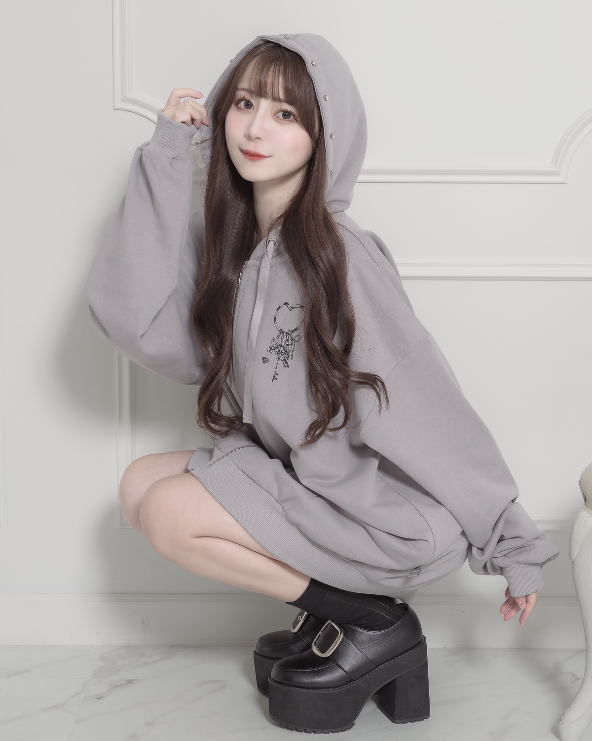 モデル身長:159cm/着用カラー:ブルーグレー