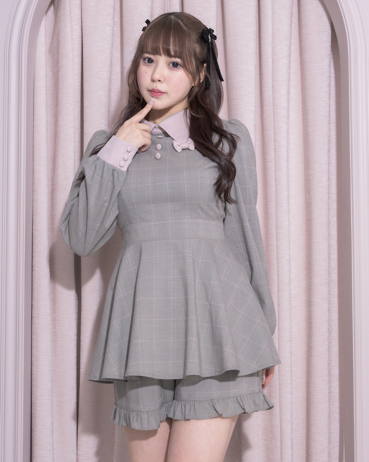 モデル身長:157cm/着用カラー:グレーチェック