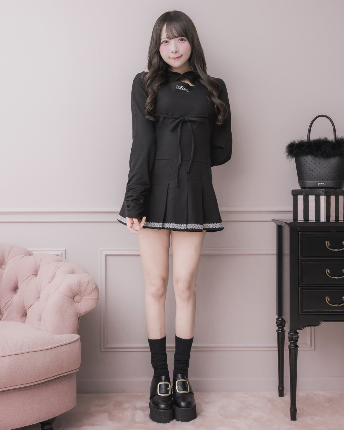 モデル身長：161cm/着用カラー:ブラック