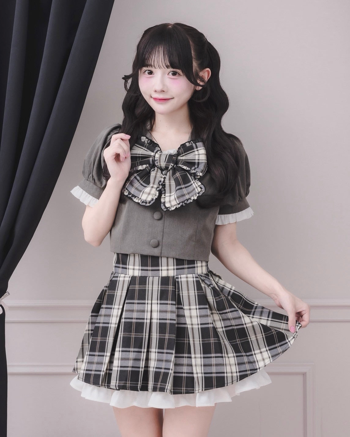 モデル身長：151cm/着用カラー：チャコール