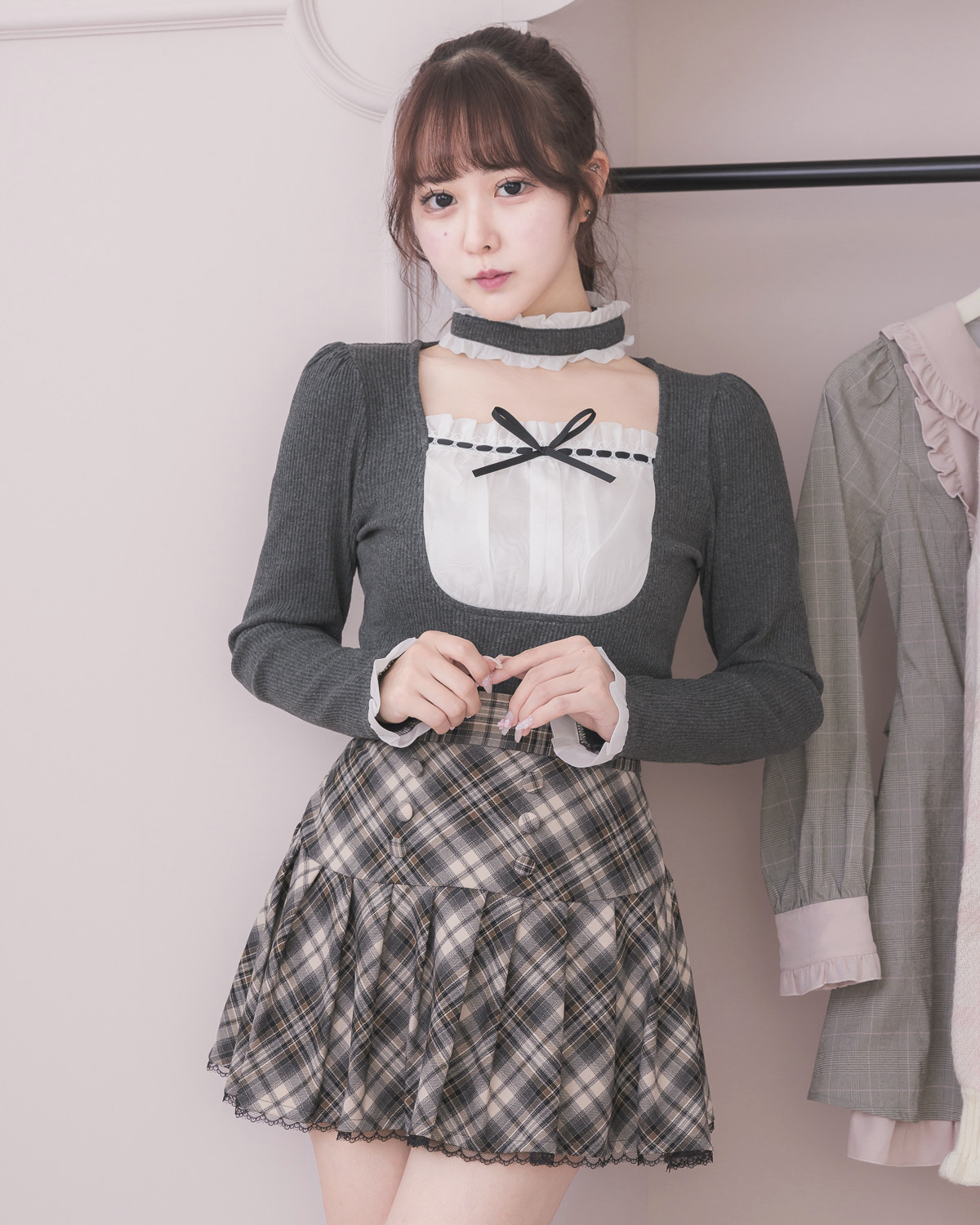 モデル身長：157cm/着用カラー：チャコール