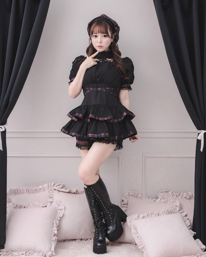 モデル身長：157cm/着用カラー：ブラック×レッドチェック