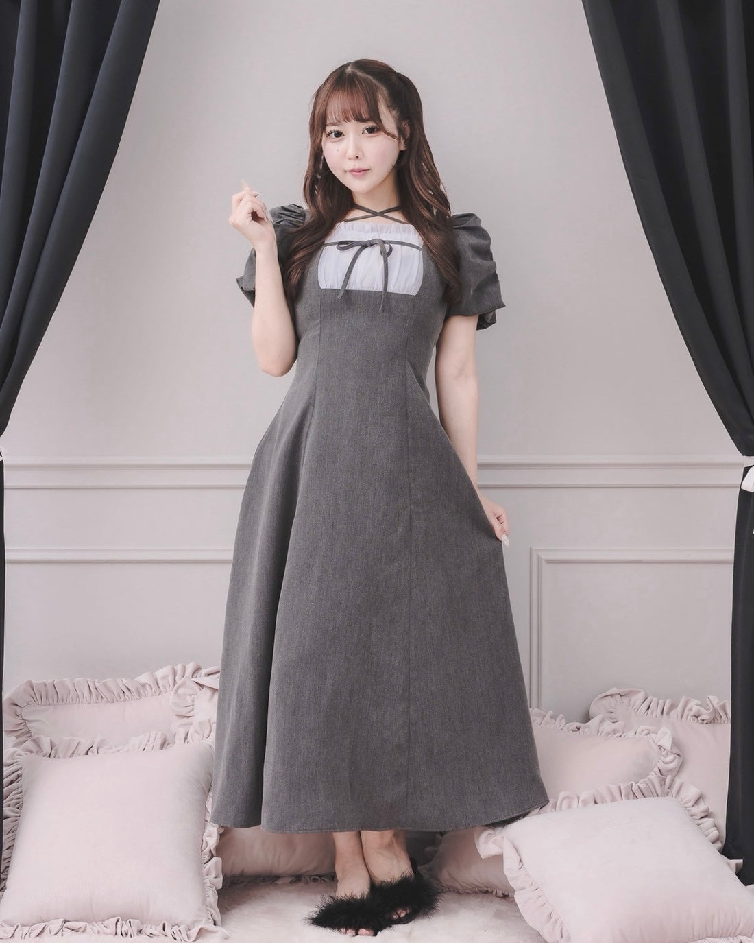 モデル身長：157cm/着用カラー : チャコール
