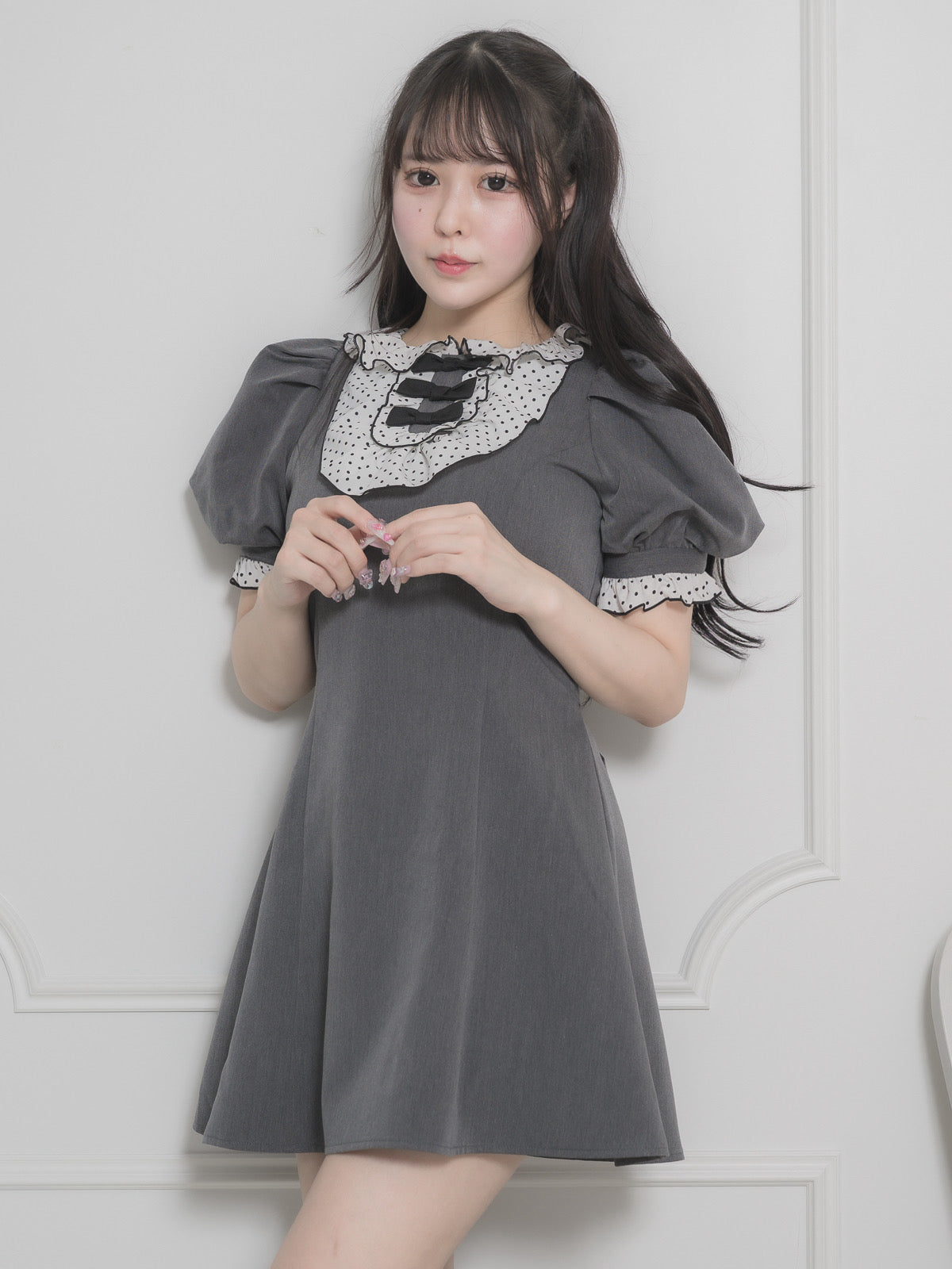 モデル身長:157cm/着用カラー:チャコール