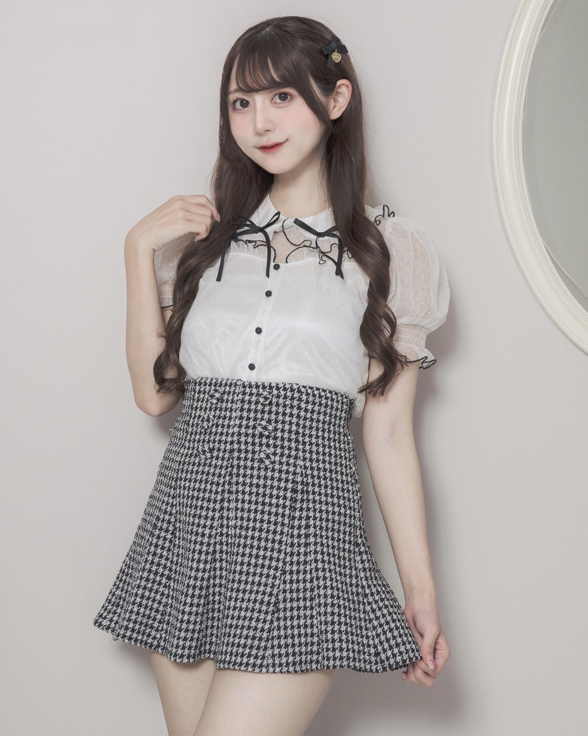 モデル身長:159cm/着用カラー:ホワイト