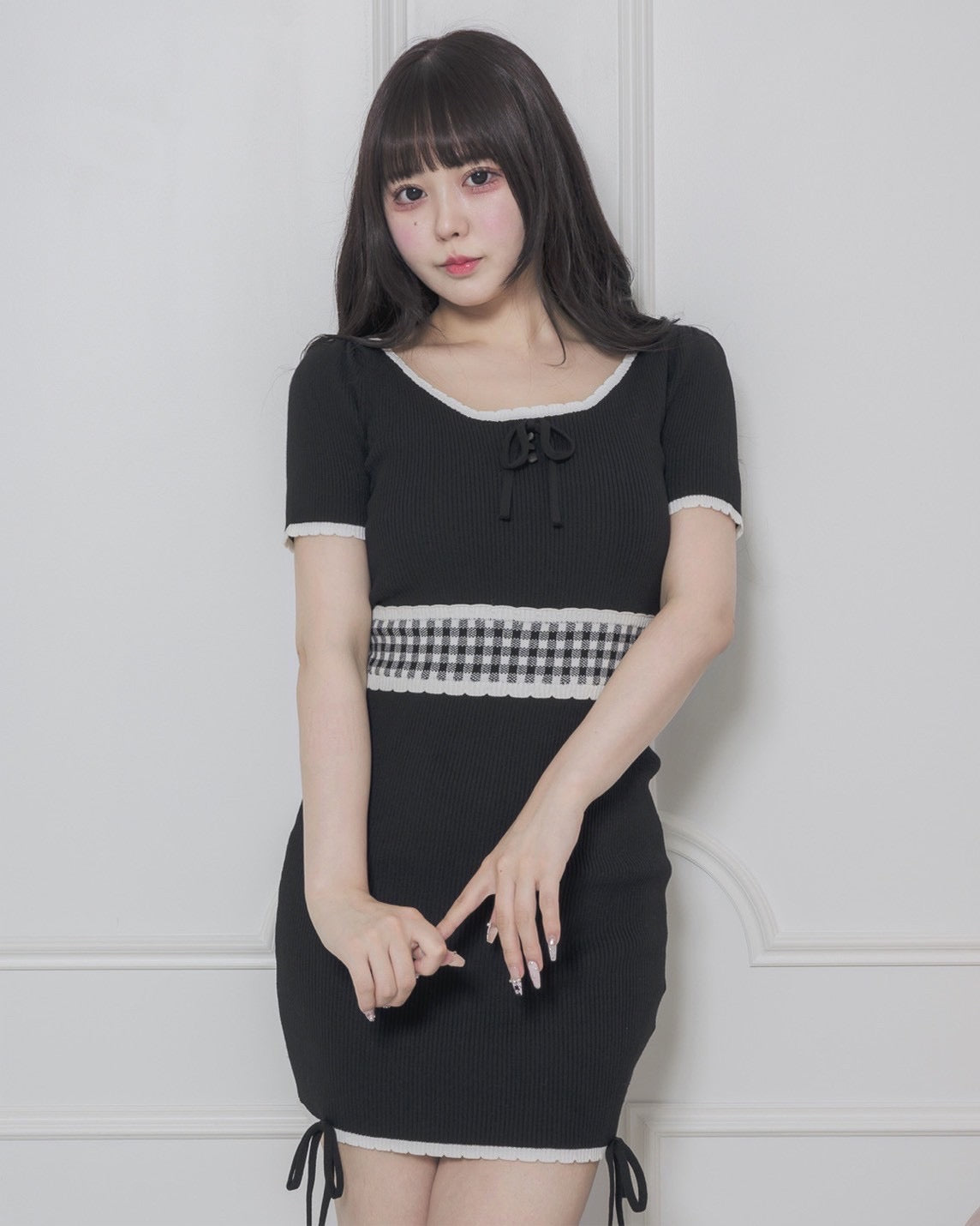 モデル身長:157cm/着用カラー:ブラック