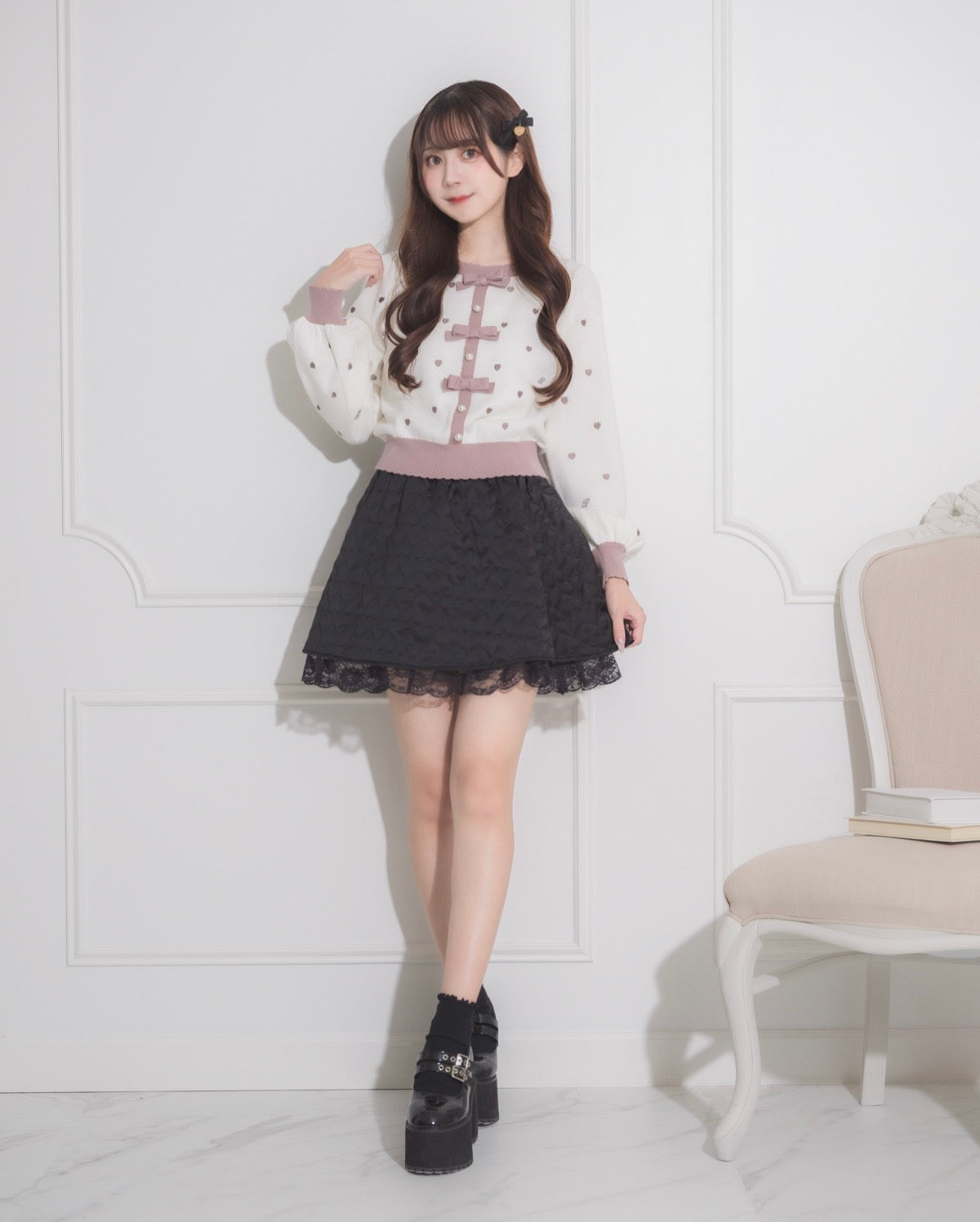 モデル身長:158cm/着用カラー:ホワイト×モカ