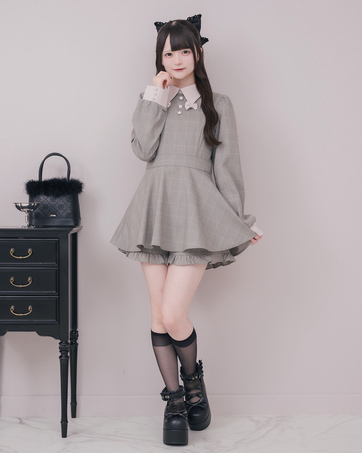 モデル身長：155cm/着用カラー：グレーチェック