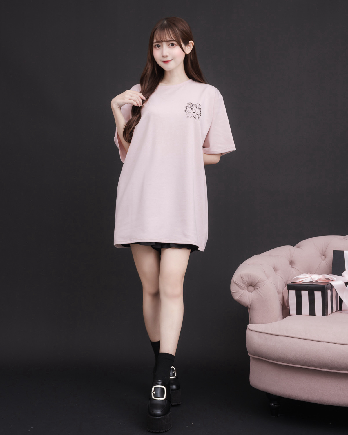 モデル身長:159cm/着用カラー : ピンク