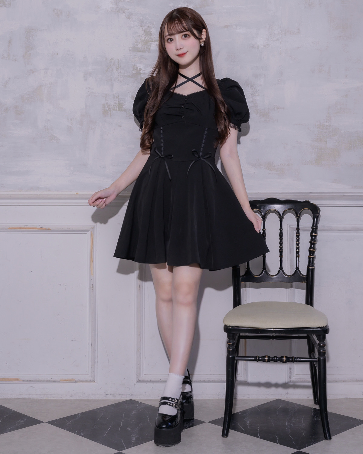 モデル身長:159cm/着用カラー:ブラック