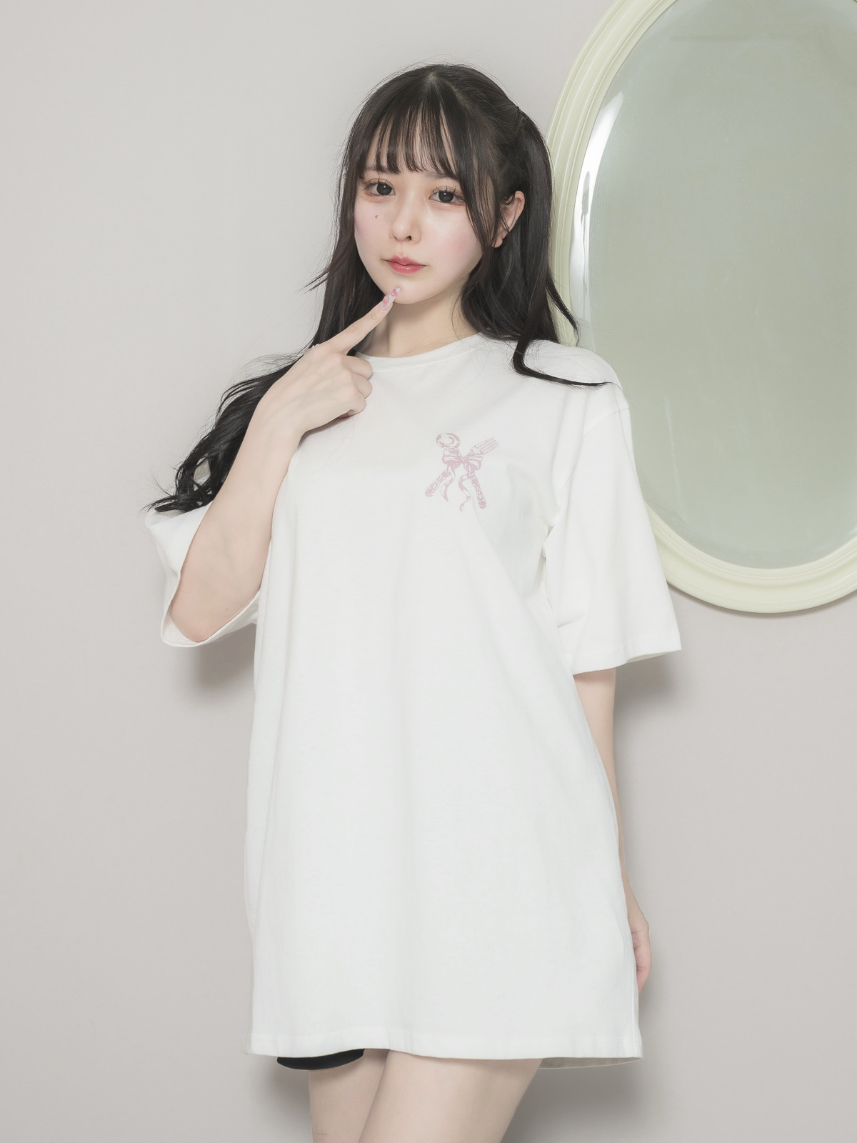 モデル身長:157cm/着用カラー:ホワイト