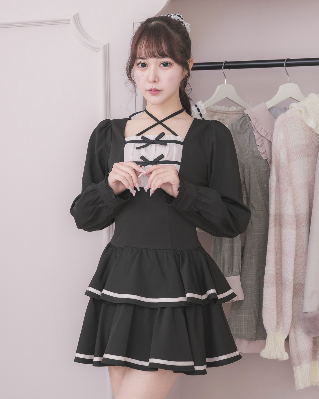 モデル身長：157cm/着用カラー:ブラック