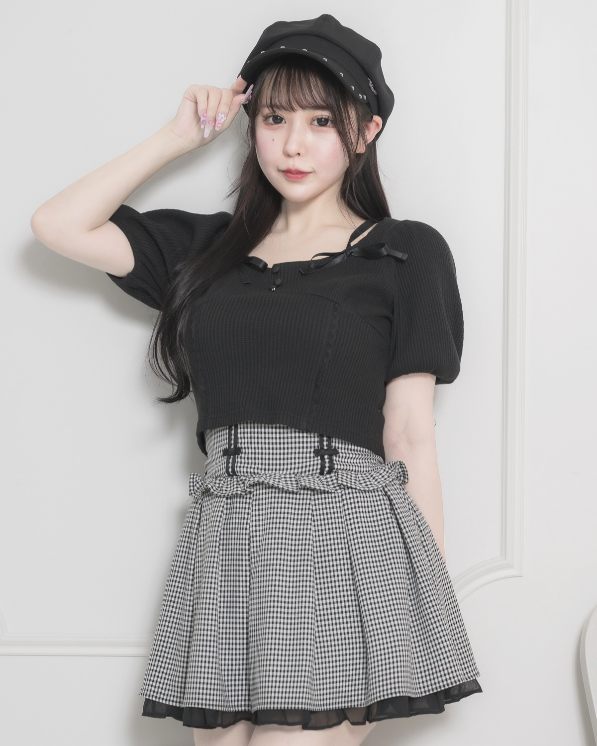 モデル身長：157cm/着用カラー:ブラック