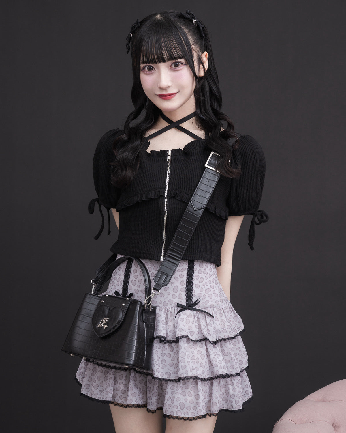 カラー:ブラック