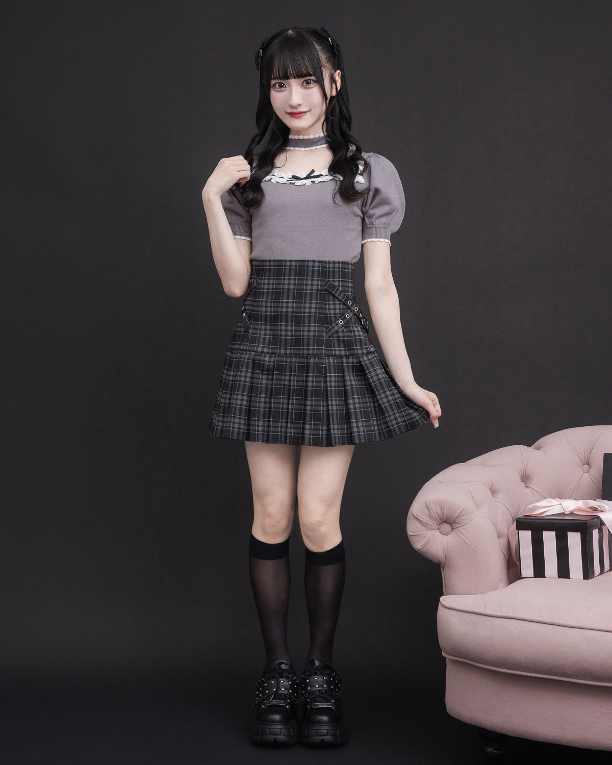 モデル身長：157cm/着用カラー:チャコール
