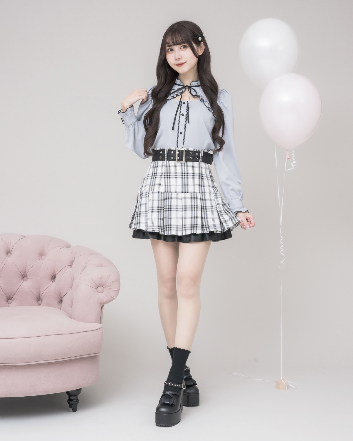 モデル身長:159cm/着用カラー:ブルーグレー