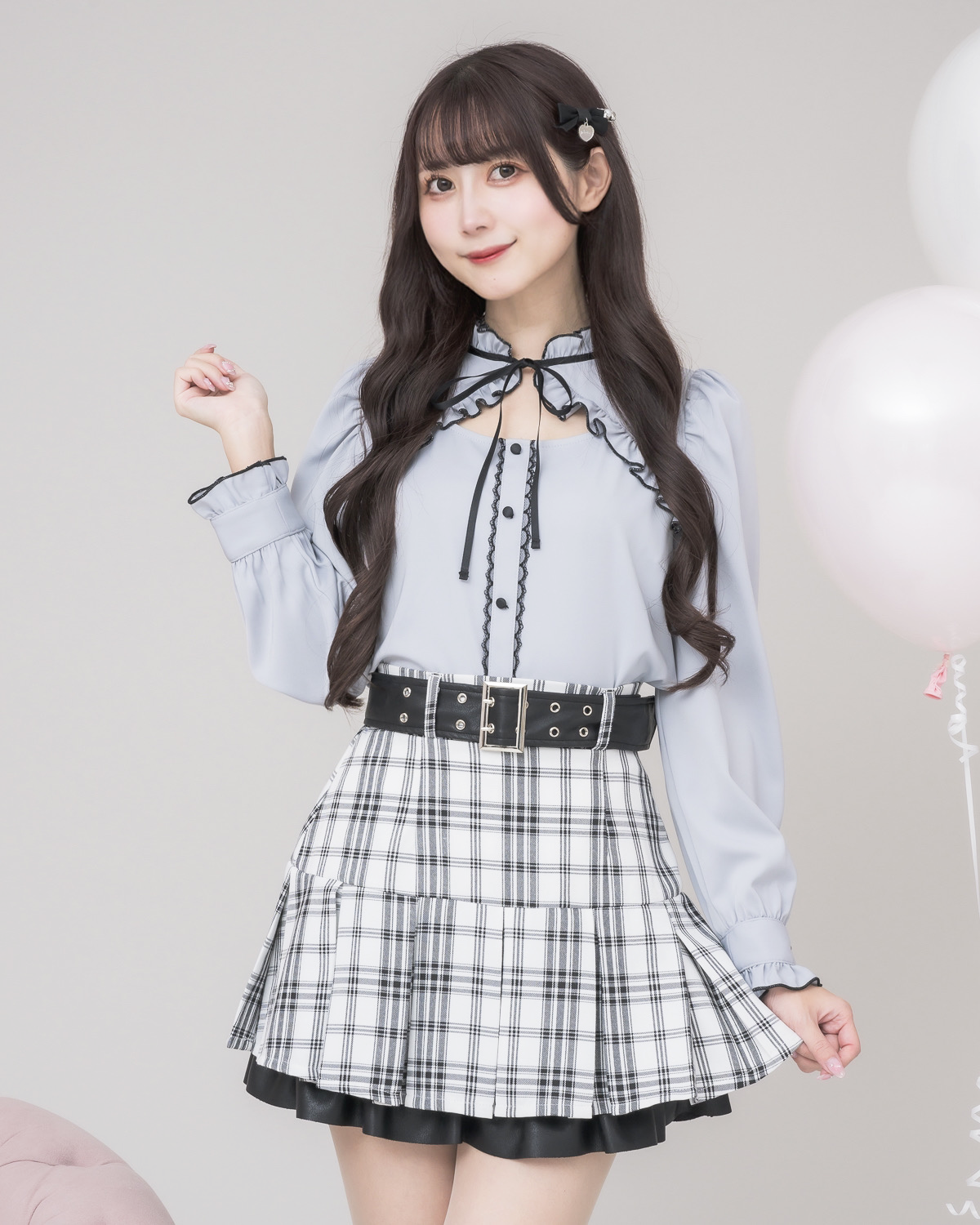 モデル身長:159cm/着用カラー:ブルーグレー