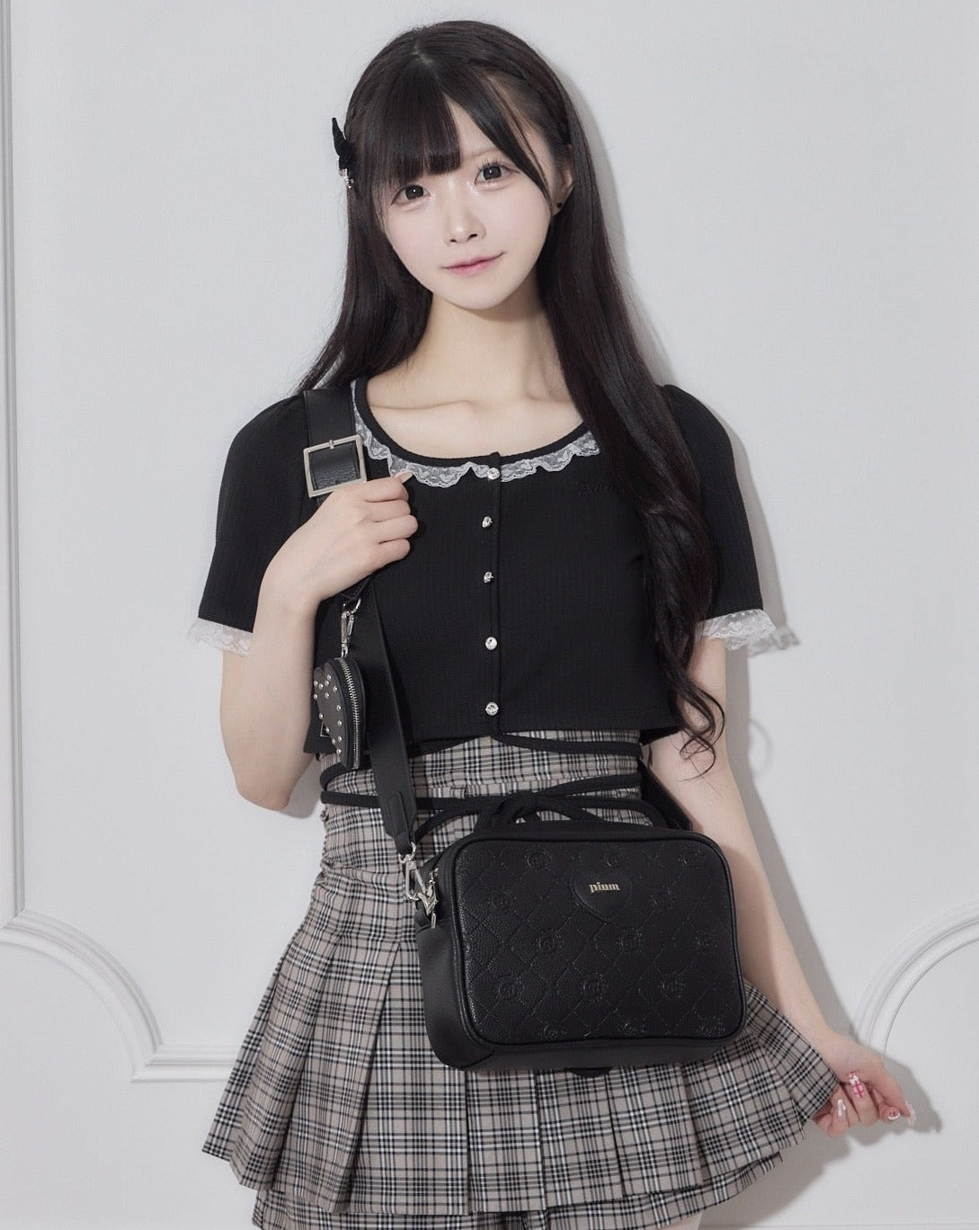 カラー:ブラック