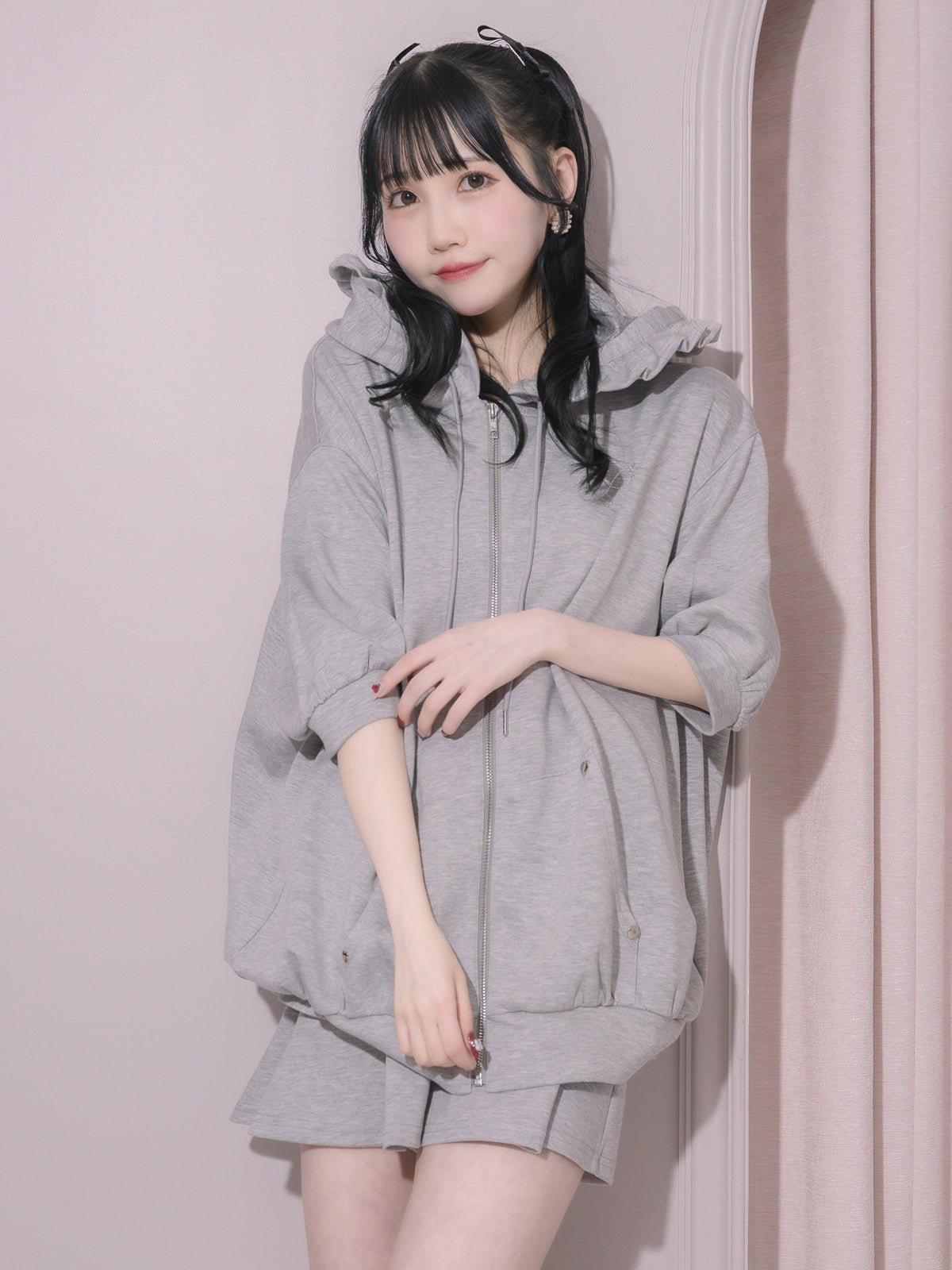 モデル身長:158cm/着用カラー:グレー