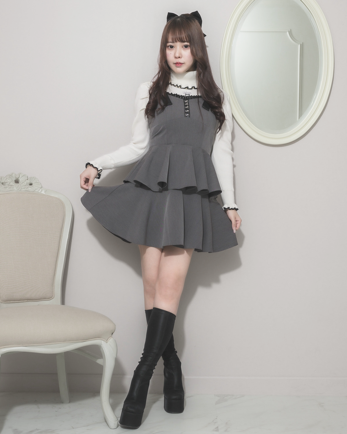 モデル身長:157cm/着用カラー:ホワイト× ブラック