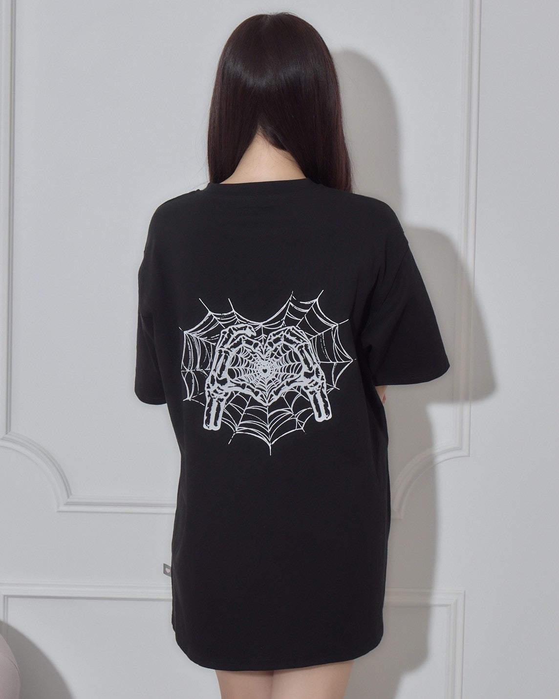 モデル身長:159cm/着用カラー:ブラック