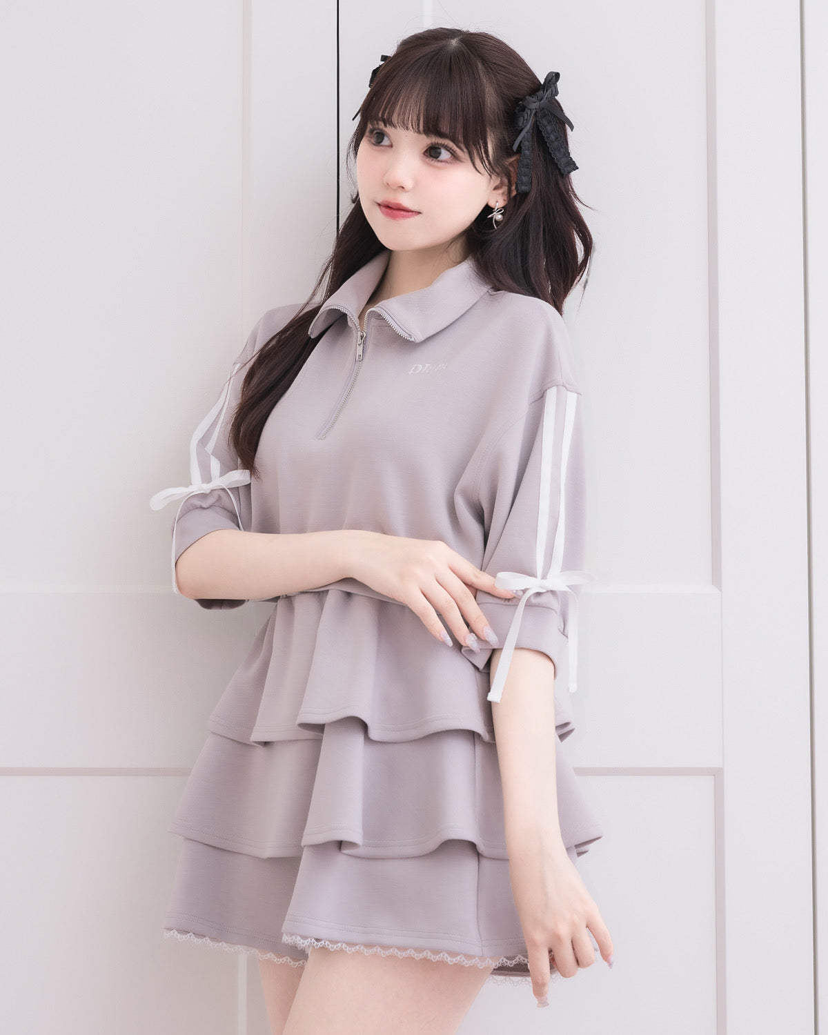 モデル身長:163cm/着用カラー:ラベンダーグレー