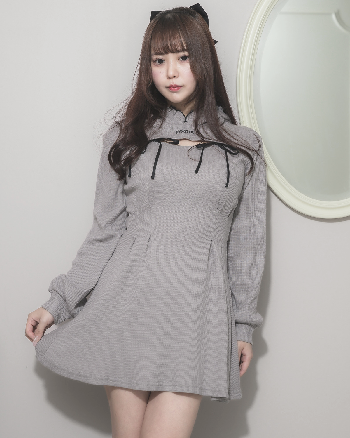 pium フリルフードワッフルカットワンピース フリルフードワッフルカットワンピース – pium