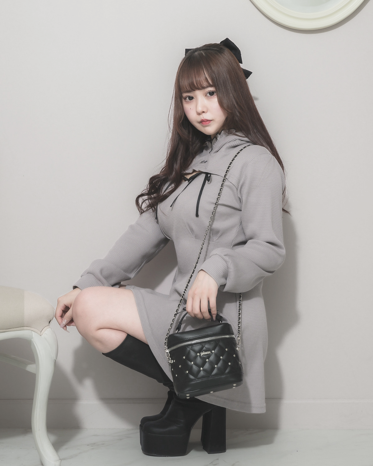 カラー:ブラック